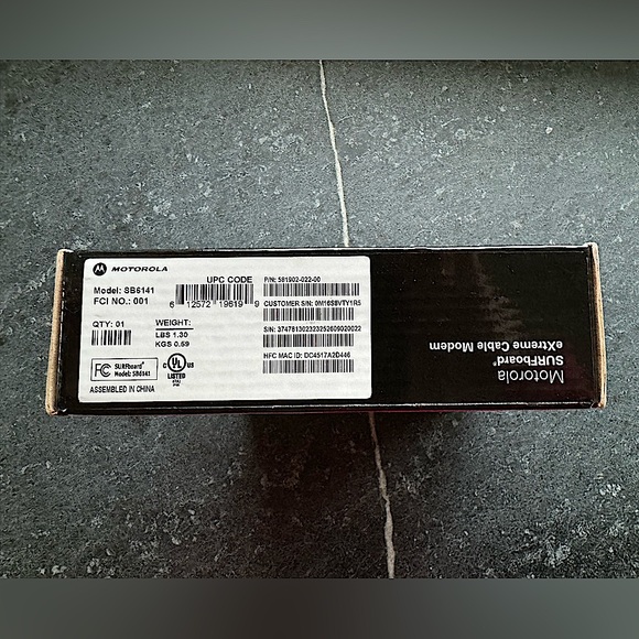 Motorola - Surfboard extreme Cable Modem
Model: SB6141 - Picture 7 of 9